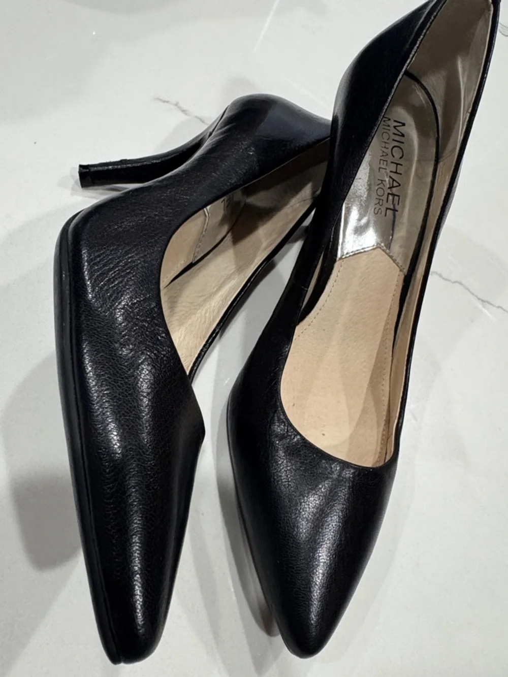 Michael Kors Black Leather Pointed Toe Stiletto Pumps - Picture 3 of 9